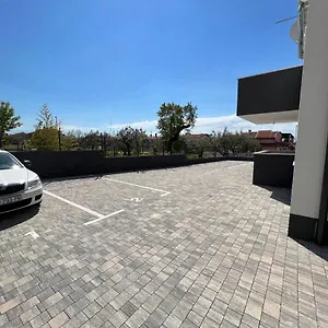 https://apartment-sunrise-3.pula-hotels.org
