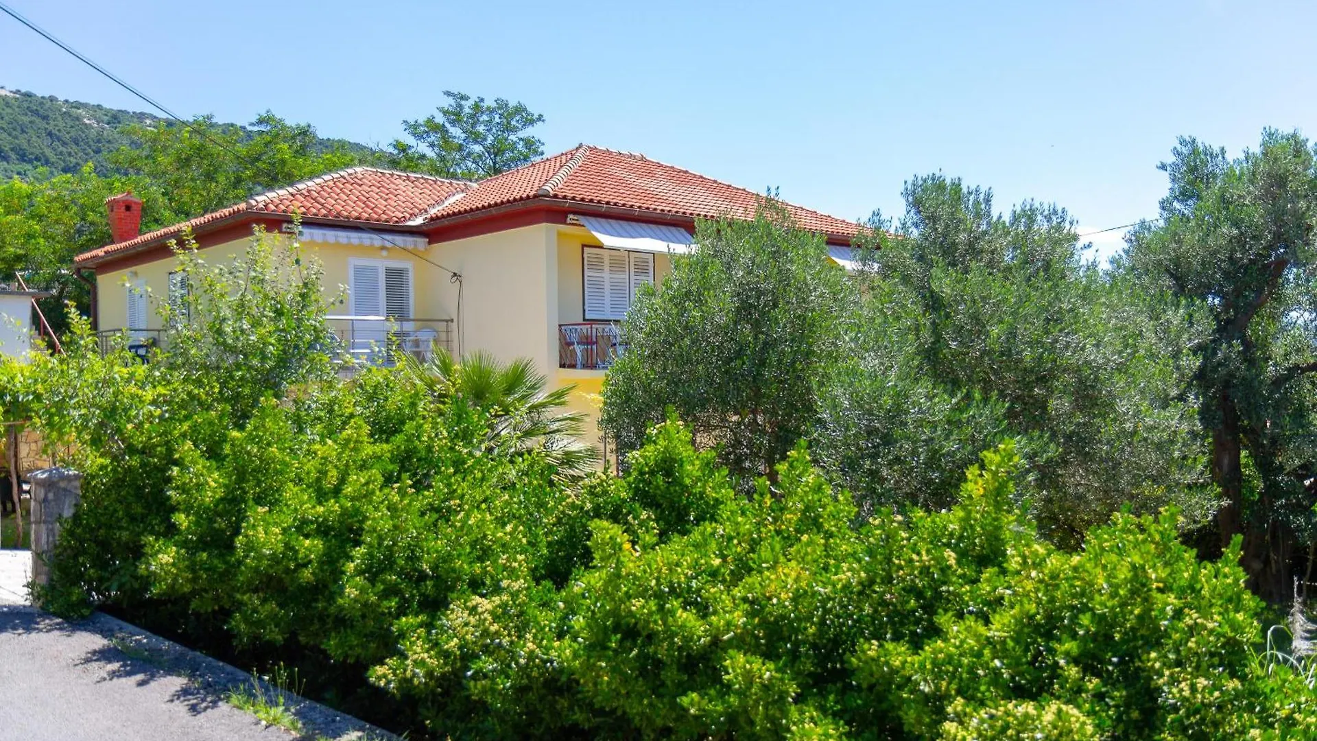 Apartments & Rooms Sanja Rab Town