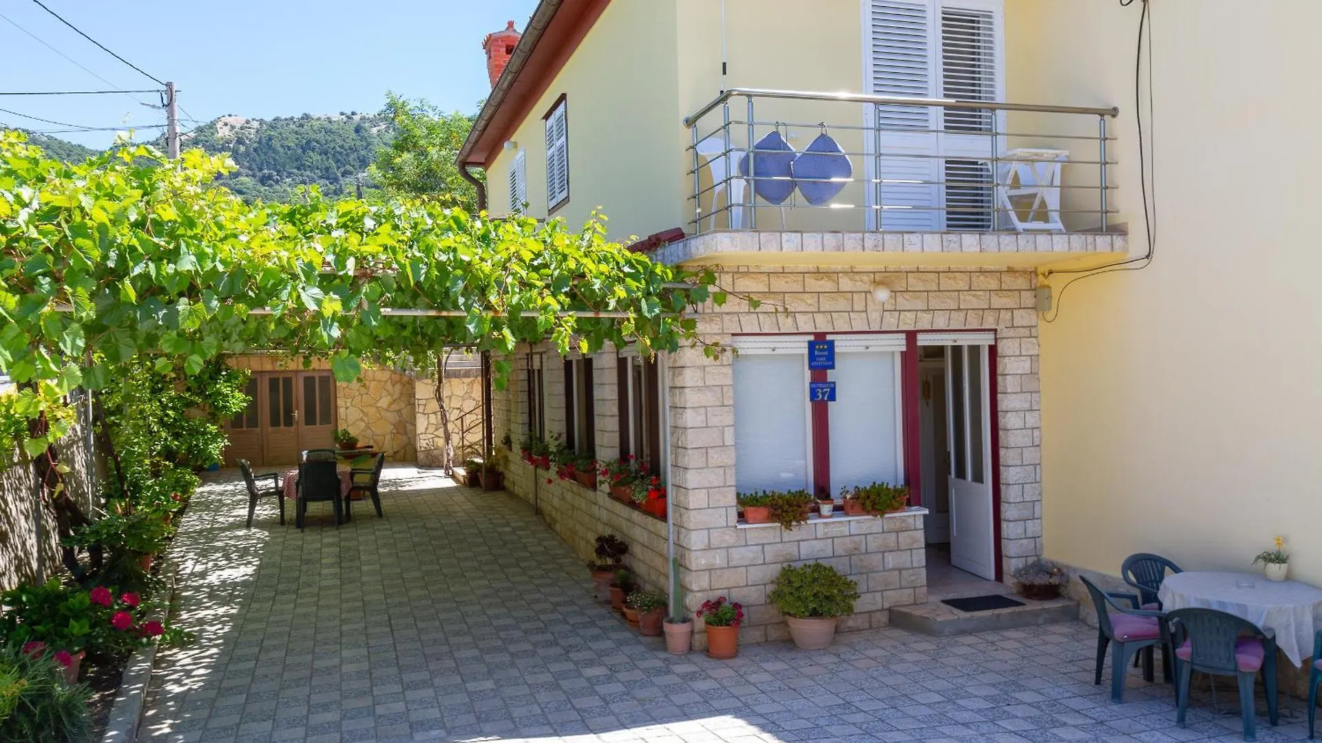 Apartments & Rooms Sanja Rab Town Croatia