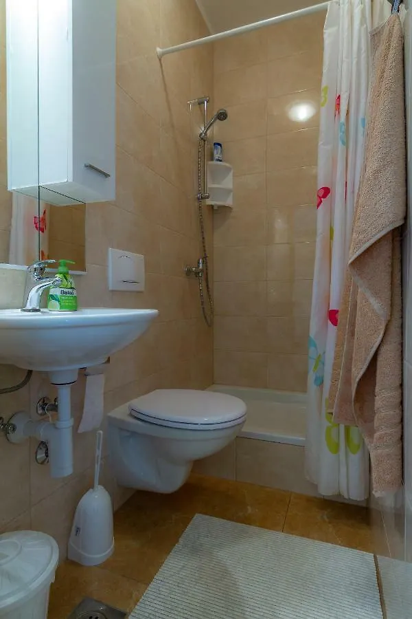 Apartments & Rooms Sanja Rab Town